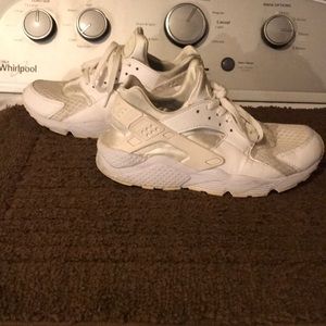 Nike’s Size 9 Women’s